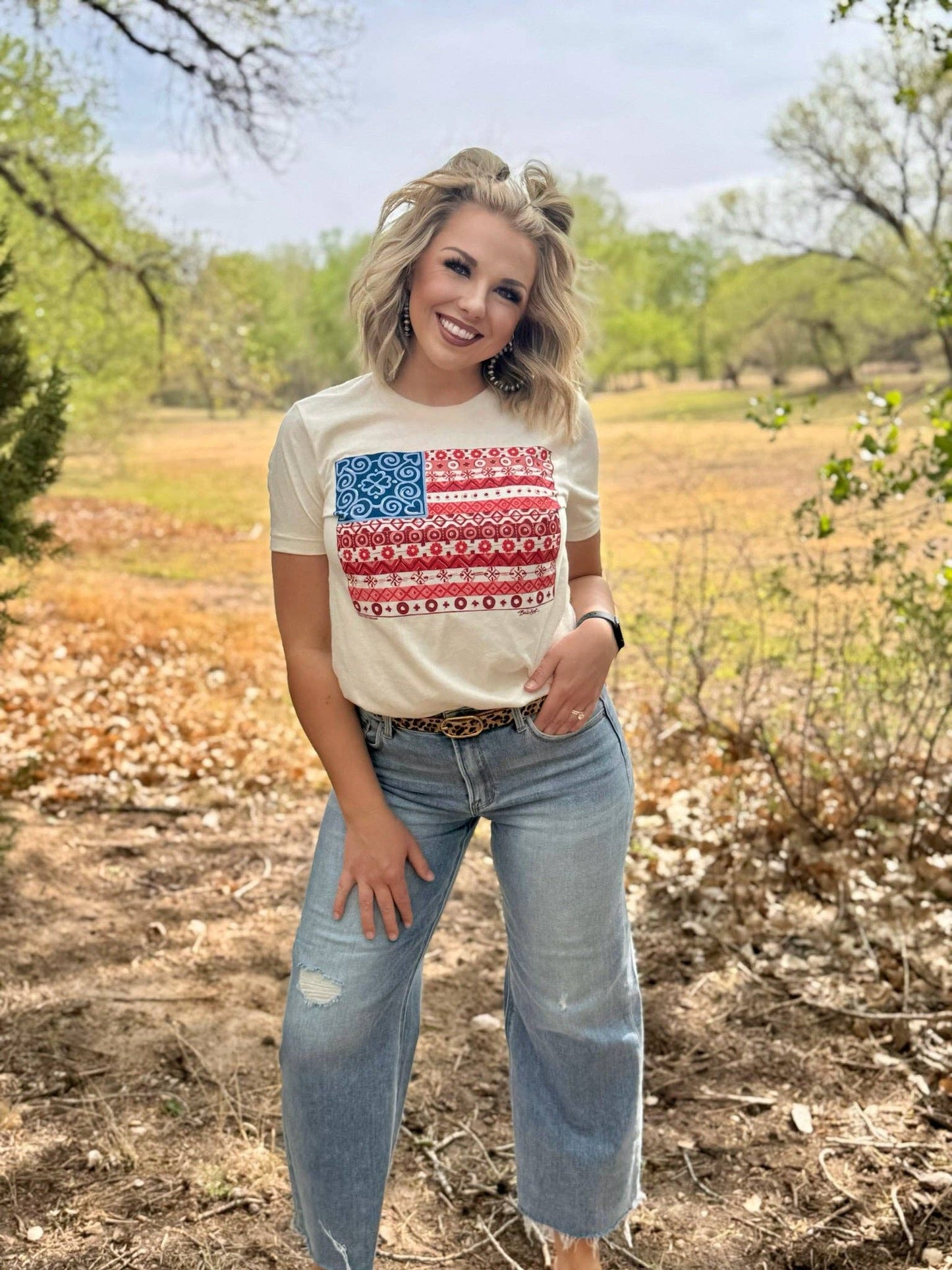 Barbara's Paisley Flag Tee: Natural
